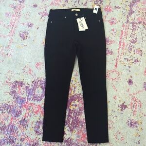 BRAND NEW GAP 1969 True Skinny 30S (Sculpt)